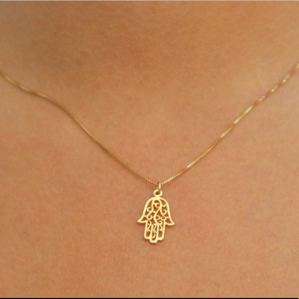 Gold hamsa charm